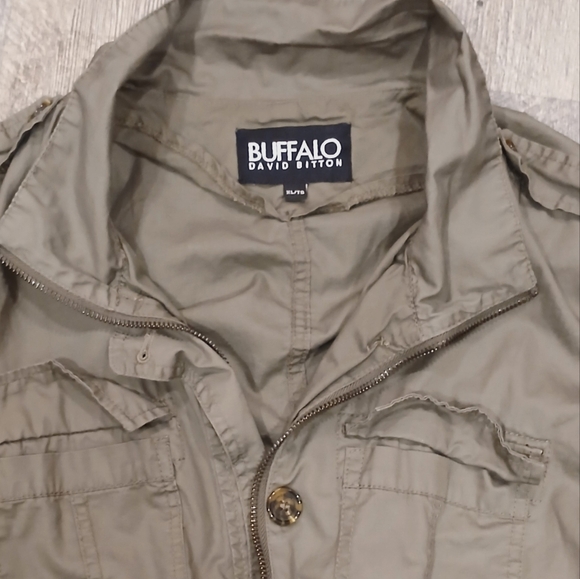 Cargo Jacket - Picture 3 of 7